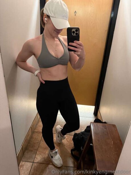 amateur pegging onlyfans free xxx photo