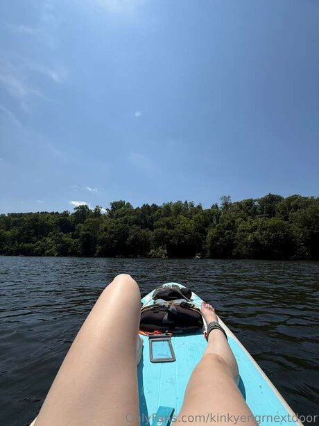 Kinkyengrnextdoor pretty actress gallery