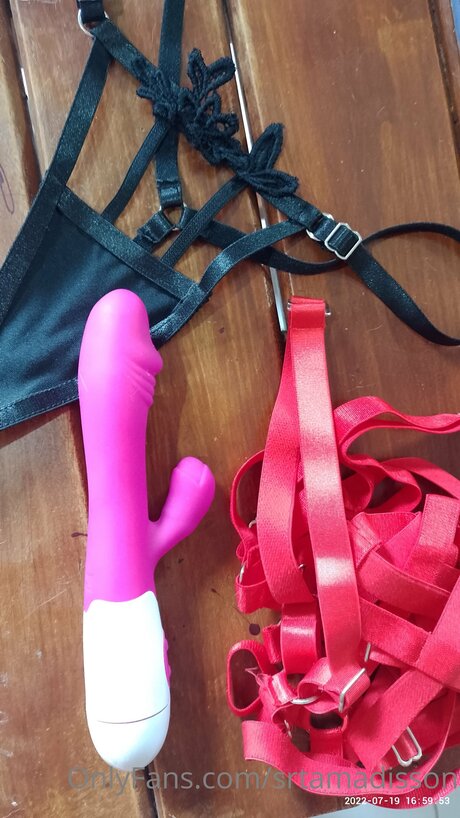 Srtamadisson sex model gallery