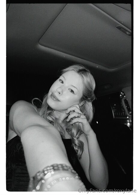 hijabi onlyfans adult img