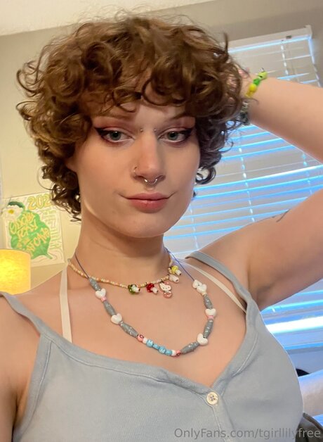 Tgirllilyfree pornstar hot image