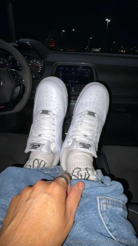 Sharkmaross perfect model pictures