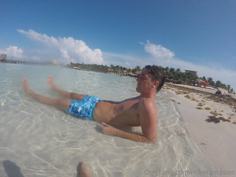 Mikefantasies star erotic image