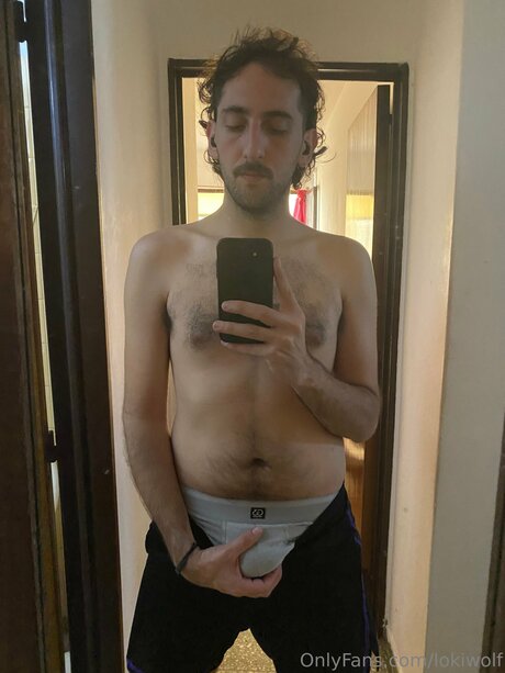 Lokiwolf nudes model image