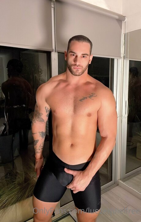 Luezequielfree star naked pics