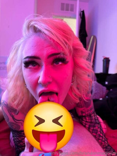 Brandonmagnum star art photo