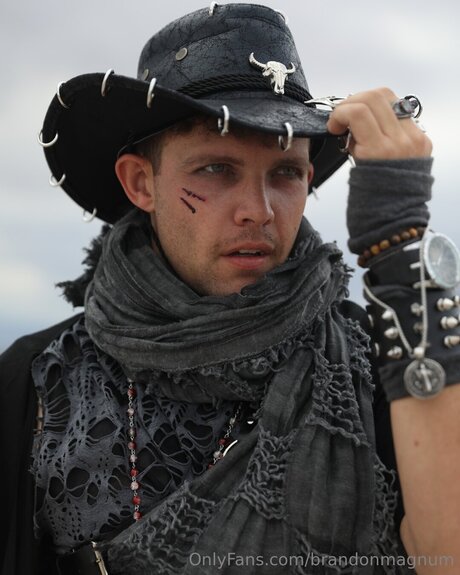 Brandonmagnum model best photo