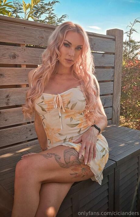 fitness naked onlyfans hot picture