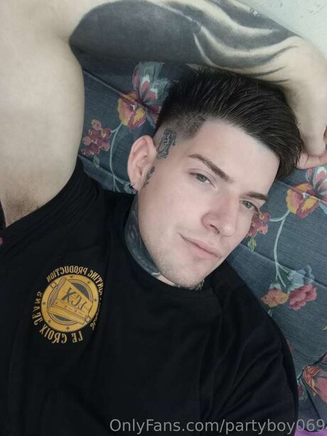 Partyboy069 porn model pics