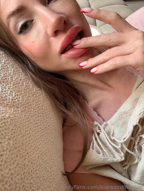 Kiaralordmagyar sex model picture