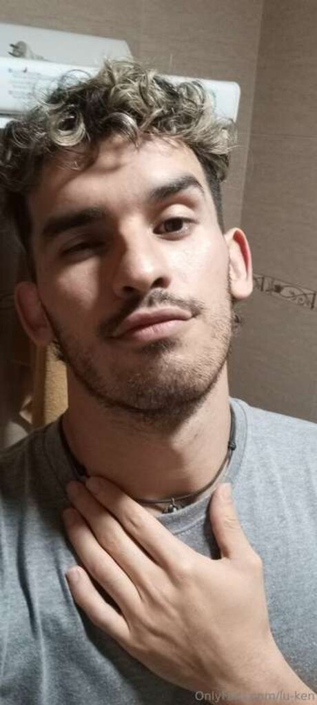 Lu Ken model erotic archive