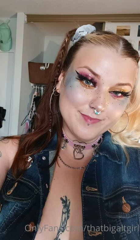 thatbigaltgirl star hot gallery