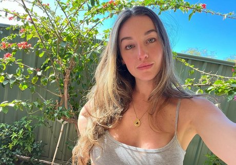 beldots xxx model pic