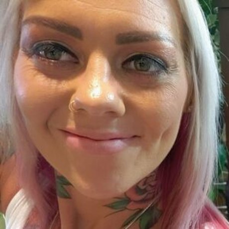 tattooedbarbie86 erotic actress gallery