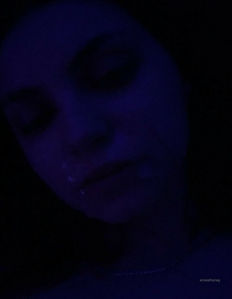 two onlyfans free nude image