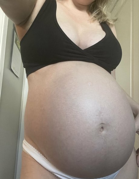 cute babe onlyfans adult gallery