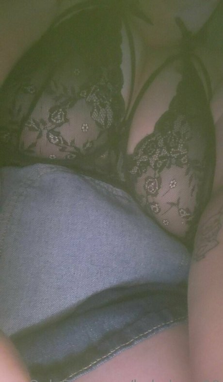 wife blowjob onlyfans erotic picture