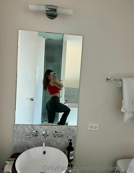 victoriamyers hot pornstar gallery