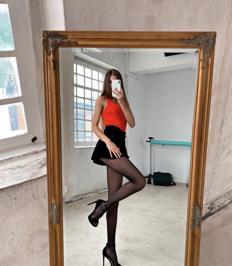 dark nipples onlyfans beautiful porn images