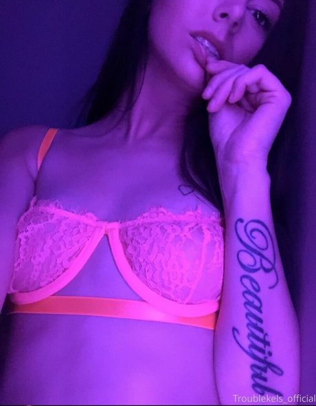 Itsjustkels_ nude actress gallery