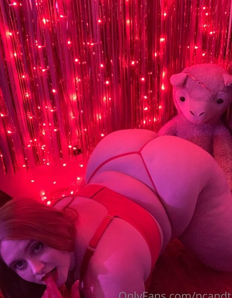 ncandt nudes actress pictures