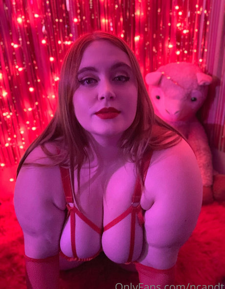 ncandt xxx actress gallery