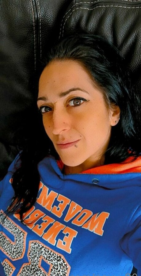 nevy 80 star art photos