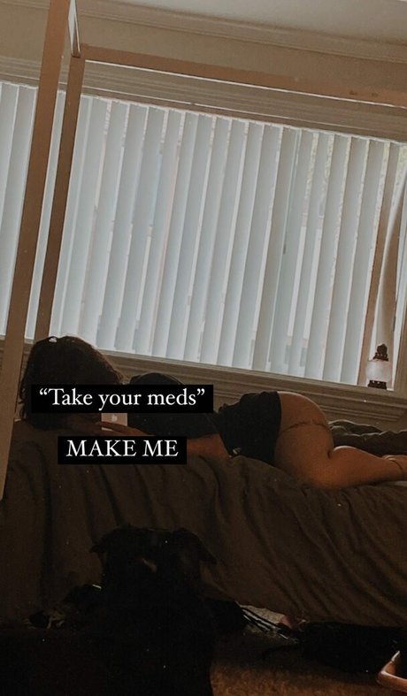 Ltlyata model naked image