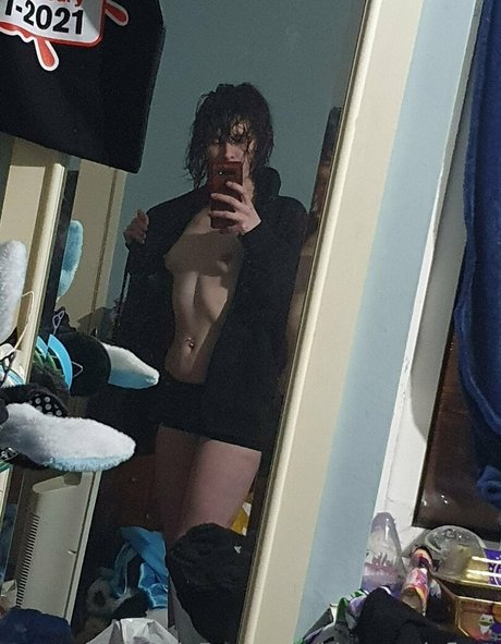 bluecandyfloss nudes star image