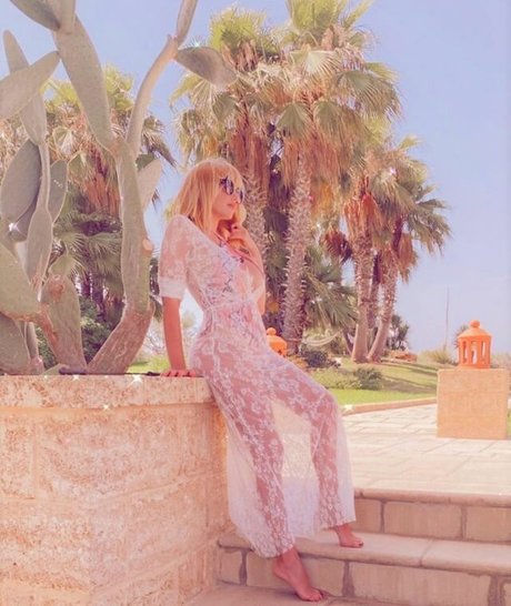 Luana88chloe exclusive star picture