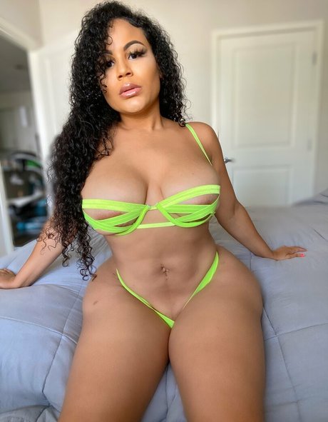 army milf onlyfans xxx photo