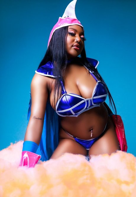 Yungokuu nice model image