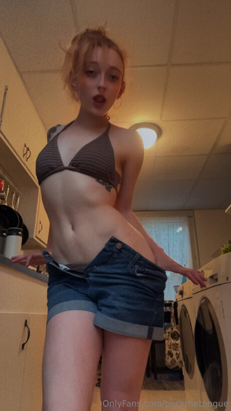 beckthetongue xxx actress photos