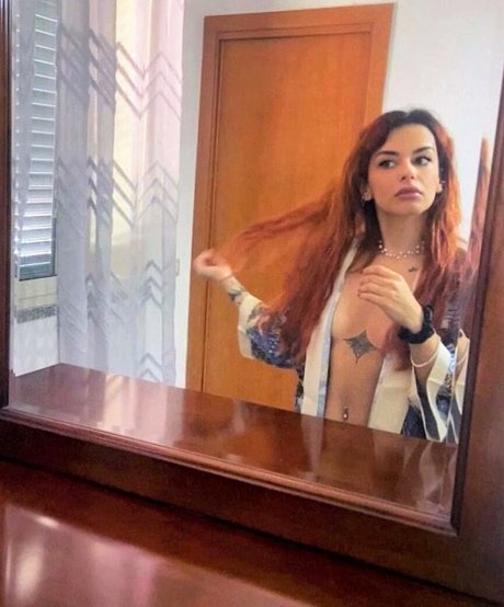 marika93xx beautiful pornstar gallery