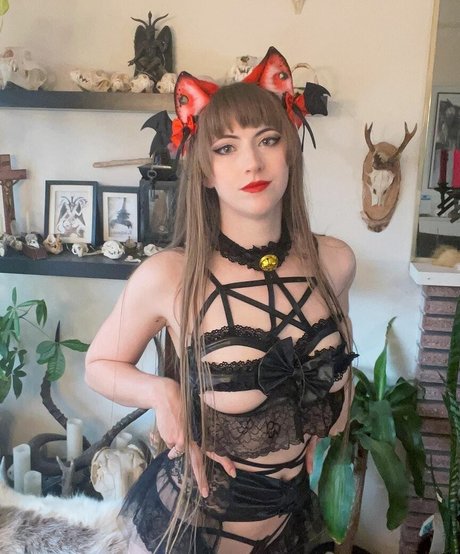 hairy armpits onlyfans hot xxx pic