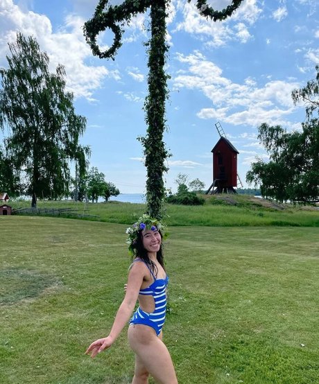 Katelyn Ohashi star free picture