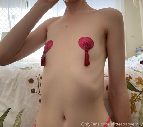 aussiebabyemily model art gallery