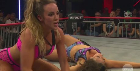 Mickie James hot actress gallery