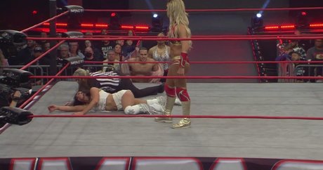 Mickie James star sex pictures
