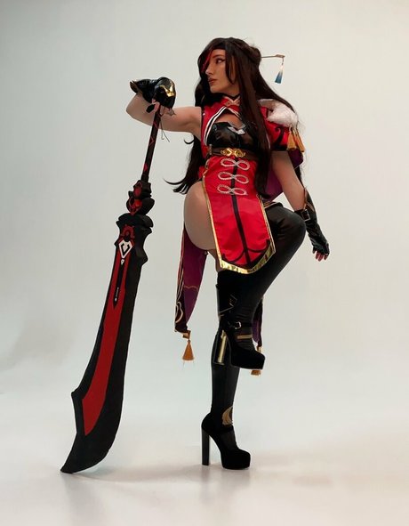 hioshicos nude star pic