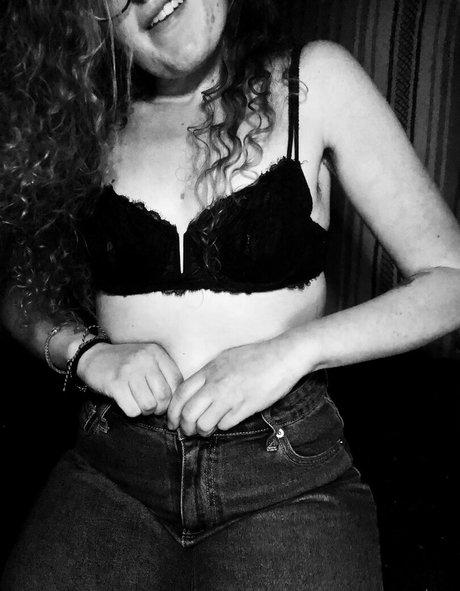 mild0ne xxx actress pictures