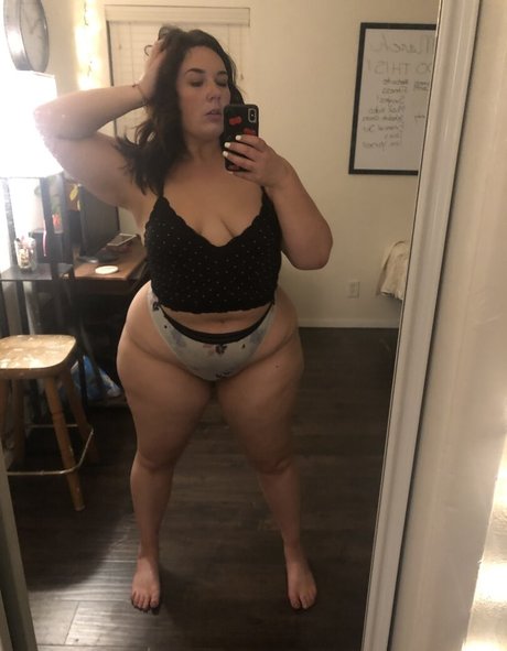 pregnant asian onlyfans beautiful picture