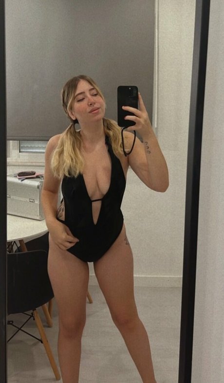 Sweet Vaa star xxx photos