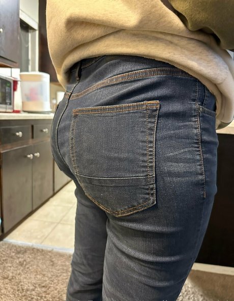 realjonnyenglsh model hot images