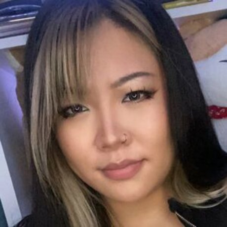 ohhiitsdolly pornstar naked photo