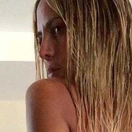 Victoria Lune erotic star photos