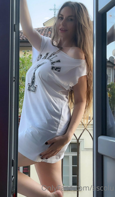 Ascolu NFT nice pornstar photos