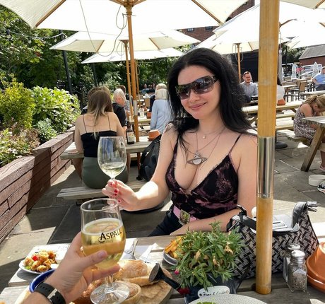 Manchester nude star pic