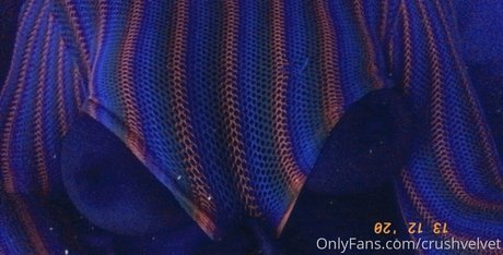 crushvelvet Photo Gallery