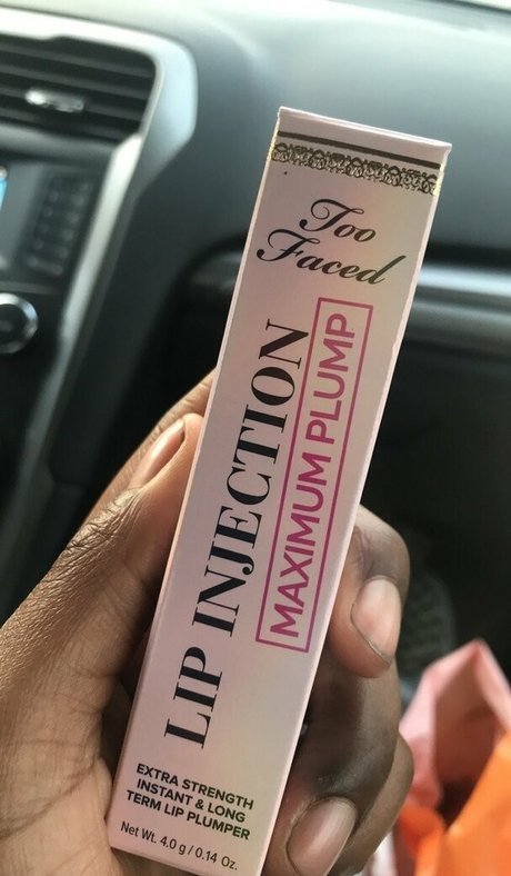 crushvelvet model high quality picture